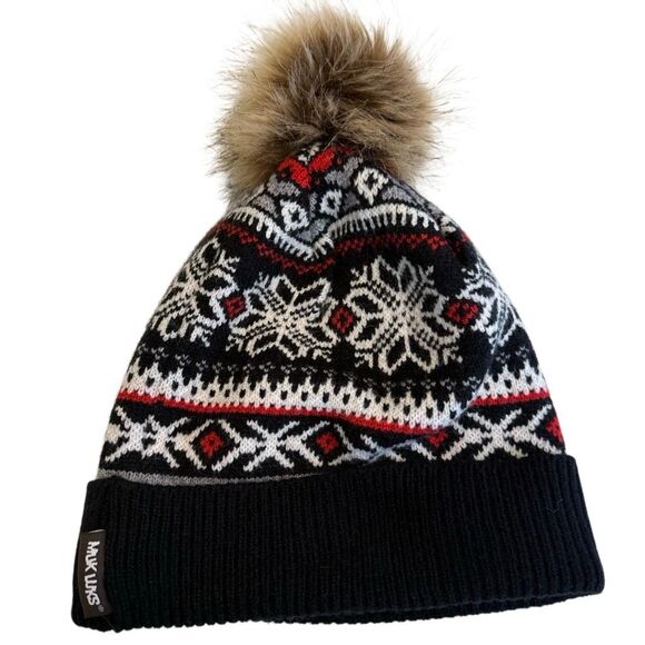 Muk Luks Black White & Red Snowflake Knit Vintage Pom Beanie OS Winter, Outdoor - Picture 1 of 8